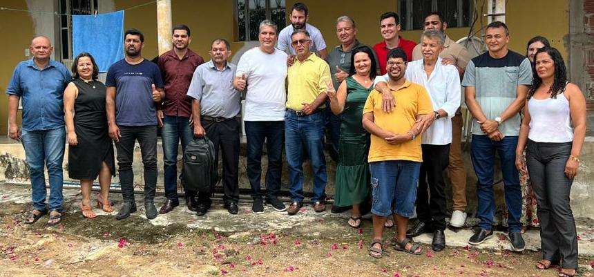 Oposição em Iguaracy define Francisco de Sales como Vice de Alberico Rocha